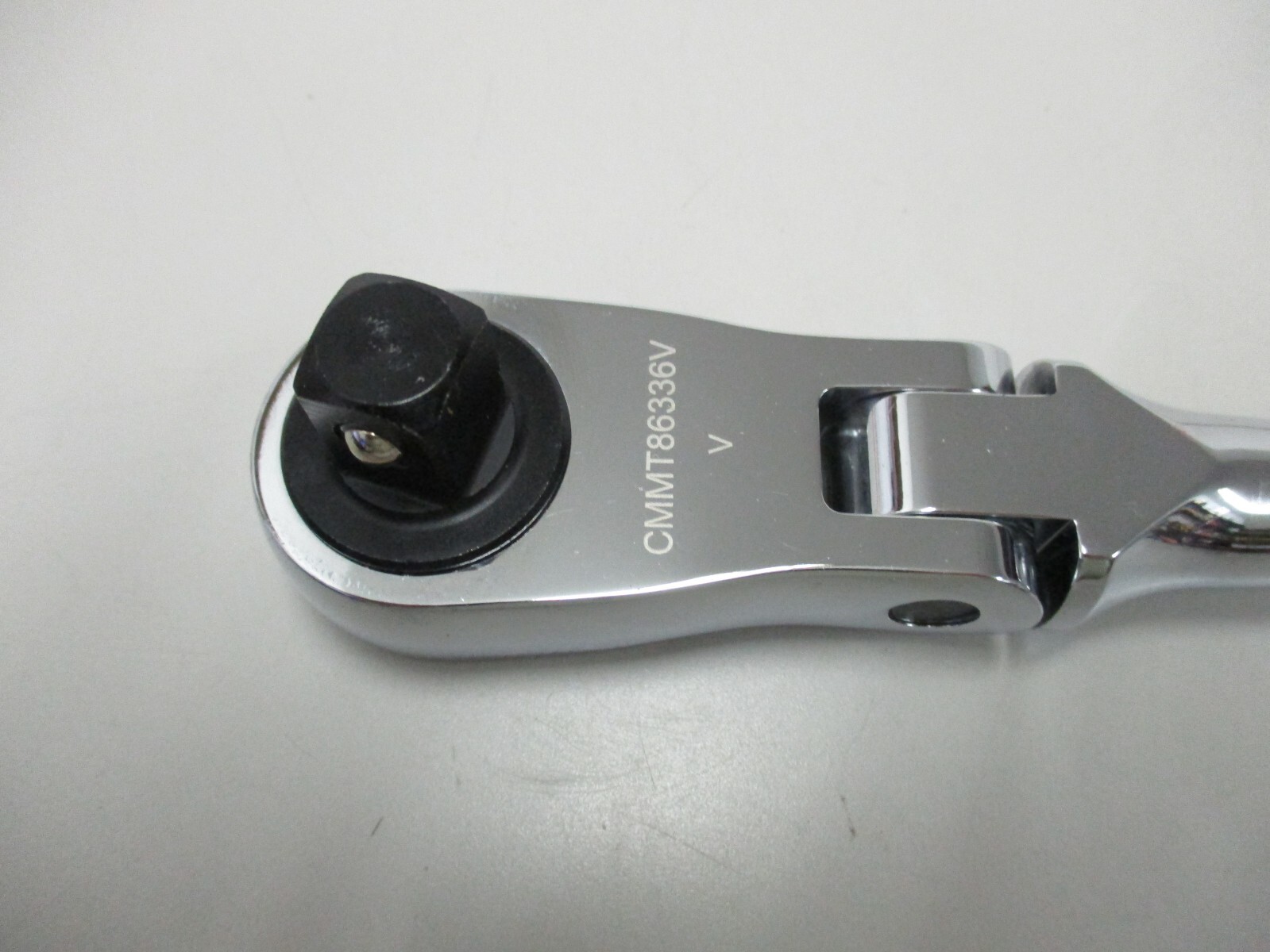 Craftsman V Series 1/2″ Drive Comfort Grip Long Flex Head Ratchet CMMT86336V 16″