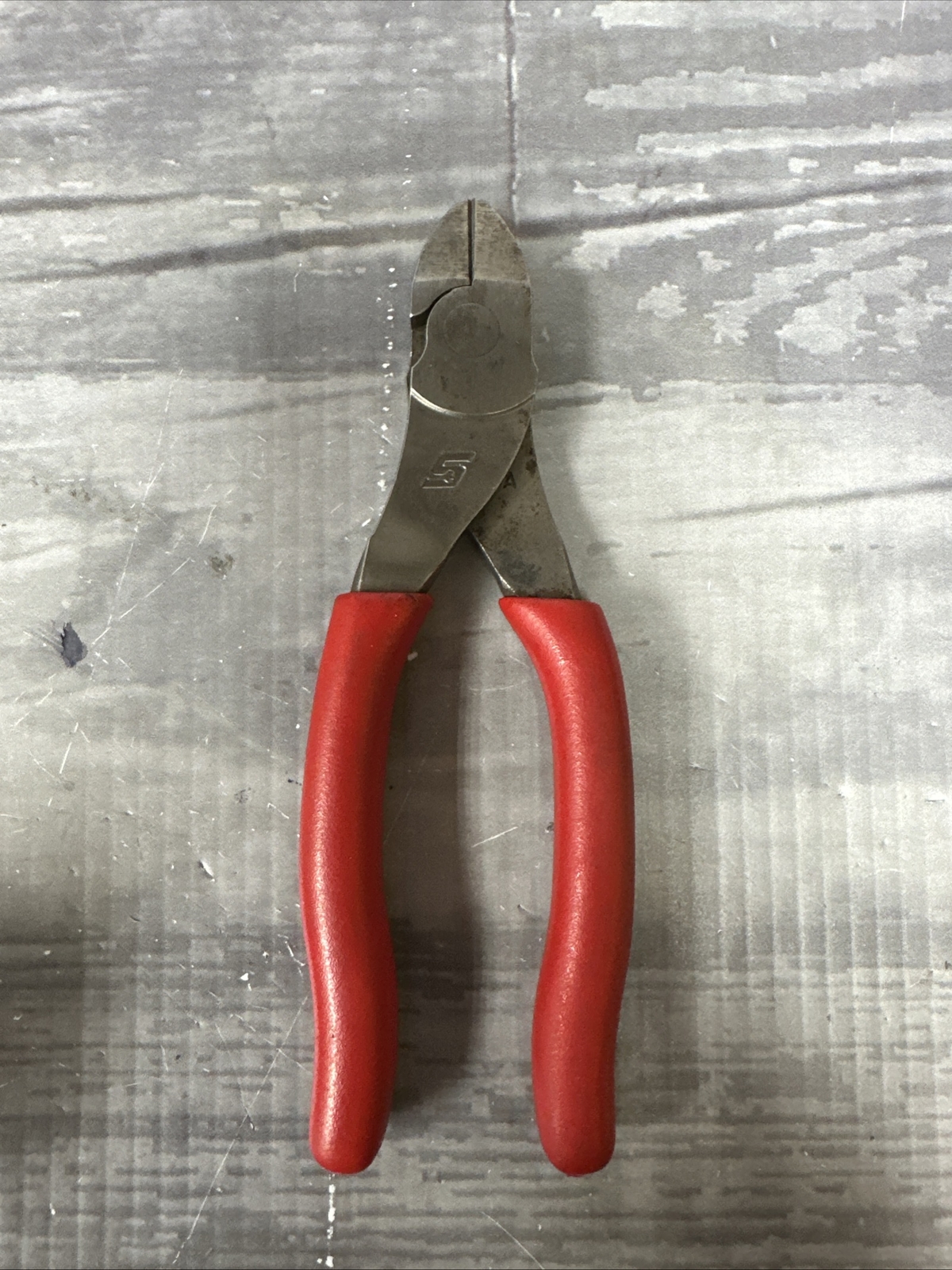 Snap-on 86ACF 6-1/2 Inch Red Grip Power Edge Diagonal Cutters