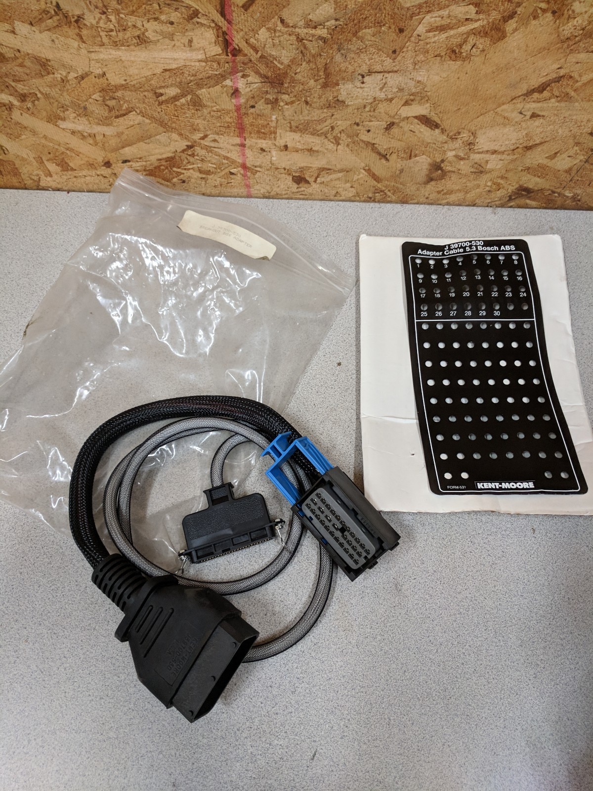 Used Kent Moore Tool J-39700-530 Pin Breakout Box Adapter