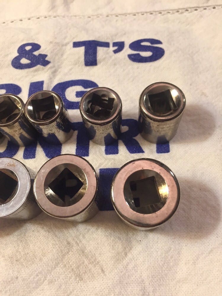 Craftsman 3/8″ Drive 11 Piece 12 Point Shallow Metric Socket Set 9MM to 19MM USA