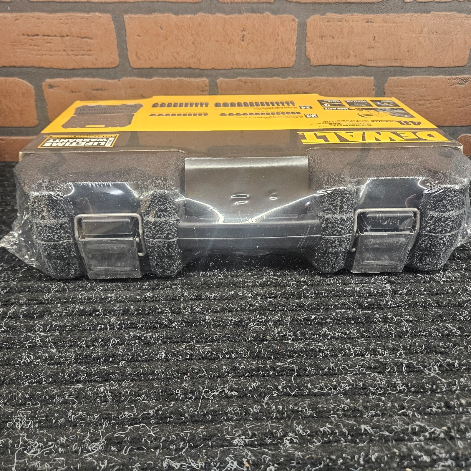 Dewalt DWMT19251 1/4″ Drive MM/SAE Impact Rated Socket Set-***NEW***
