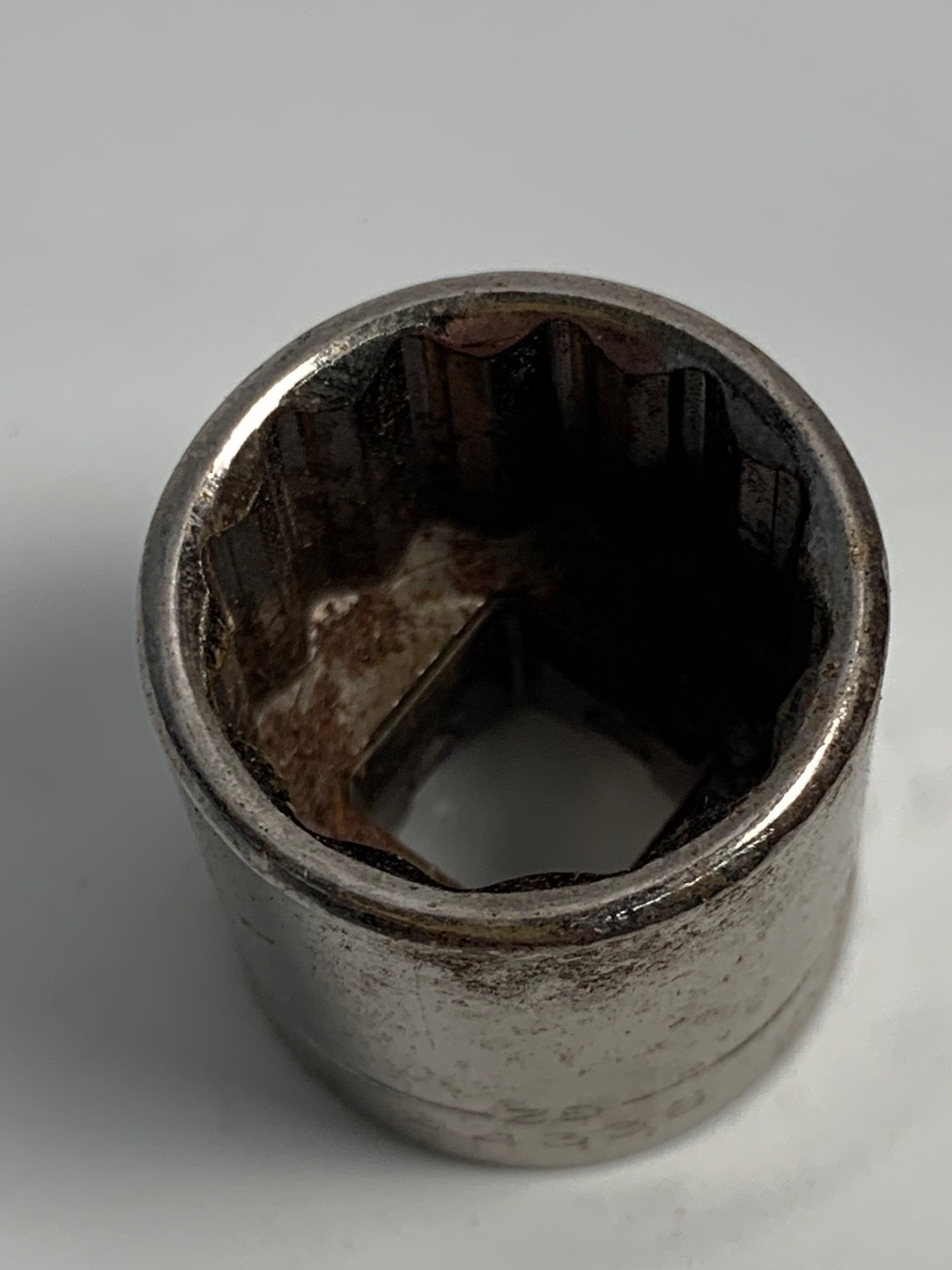 Craftsman 3/8″ Drive 11/16″ 12 Point Shallow Socket SAE 44336-G2 Inverted USA