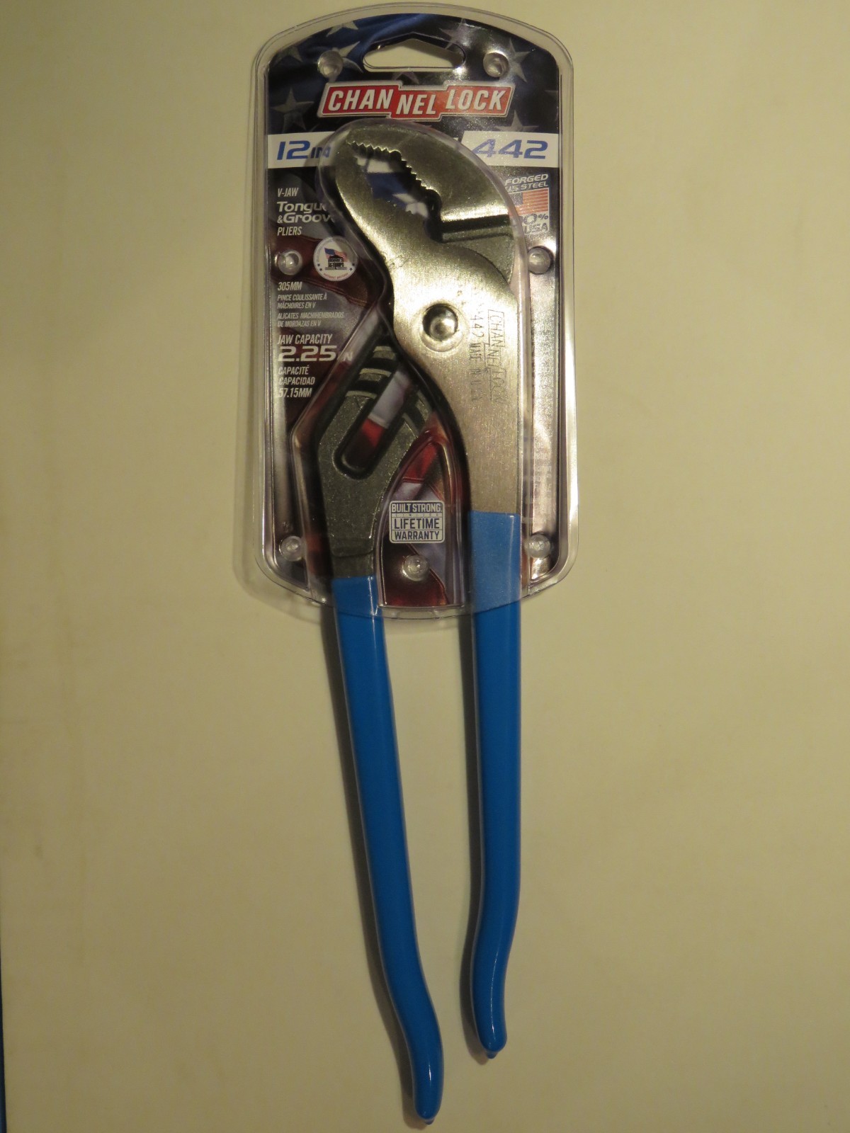 Channellock 442 12-Inch V-Jaw Tongue & Groove Pliers 2.25″ Jaw Capacity – NEW