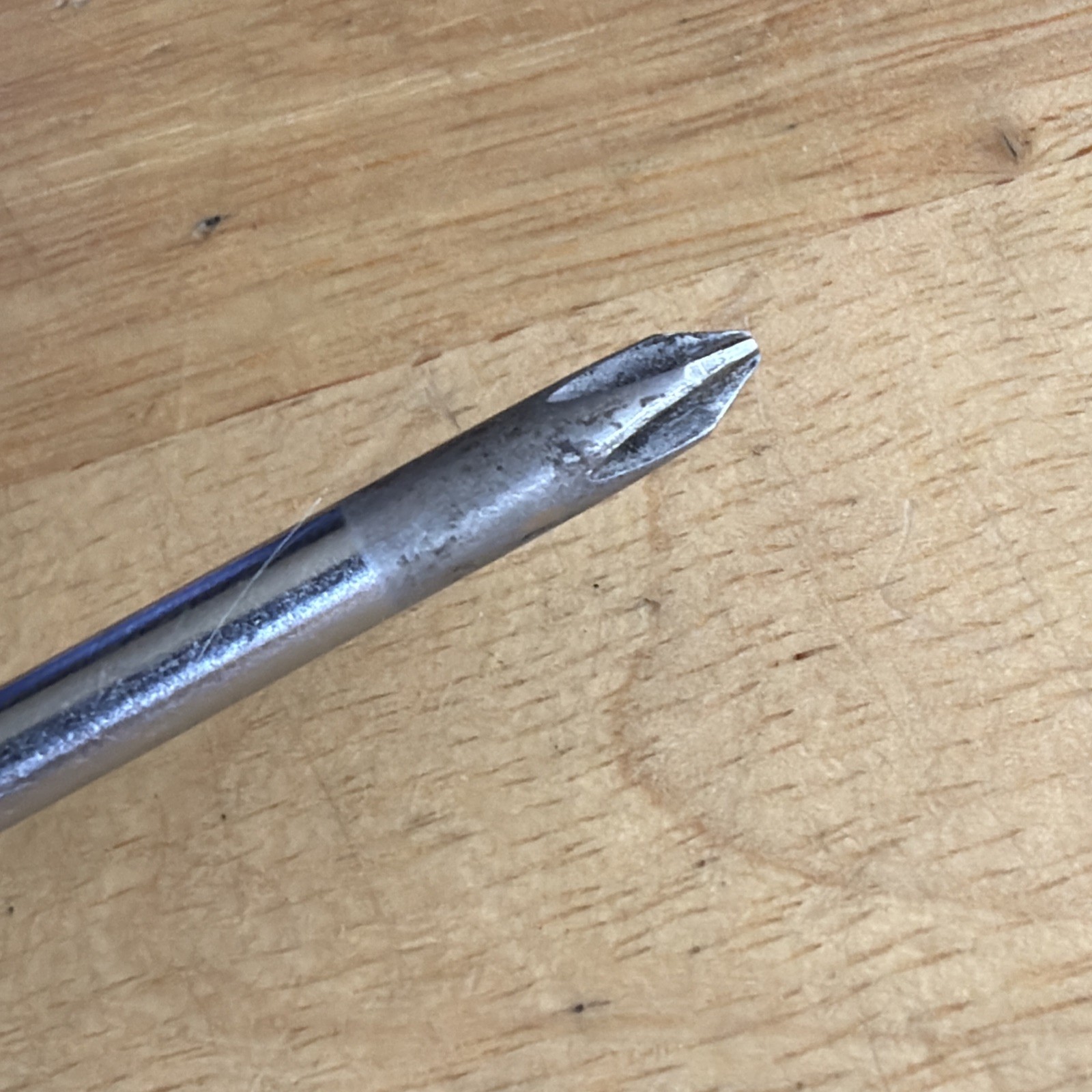 Snap On Tools P1 No. 1 Phillips Screwdriver Red Hard Handle SDDP31 USA READ!
