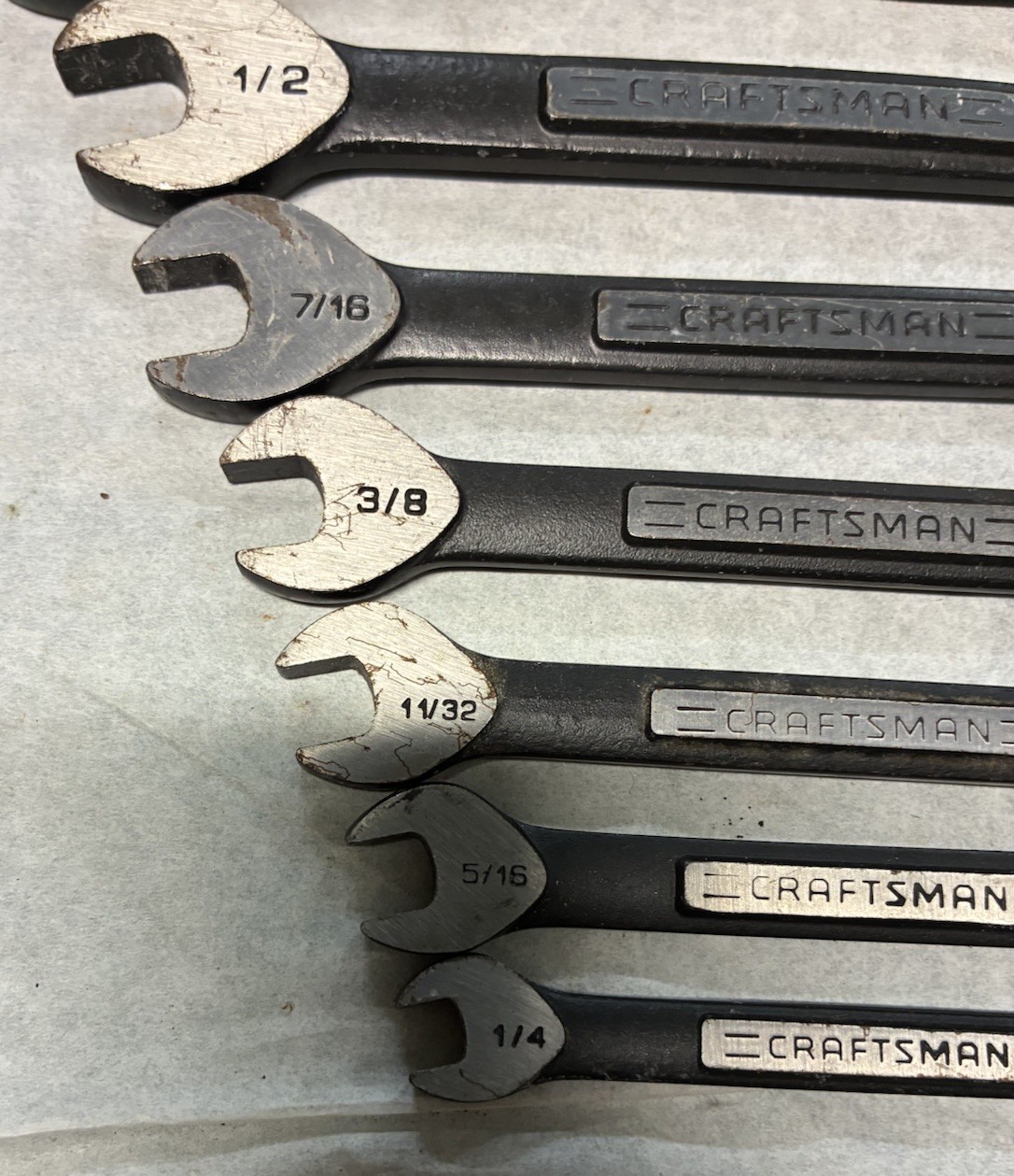 CRAFTSMAN 12-pc SAE Universal Spline Combination Wrench set 1/4-7/8” black oxide