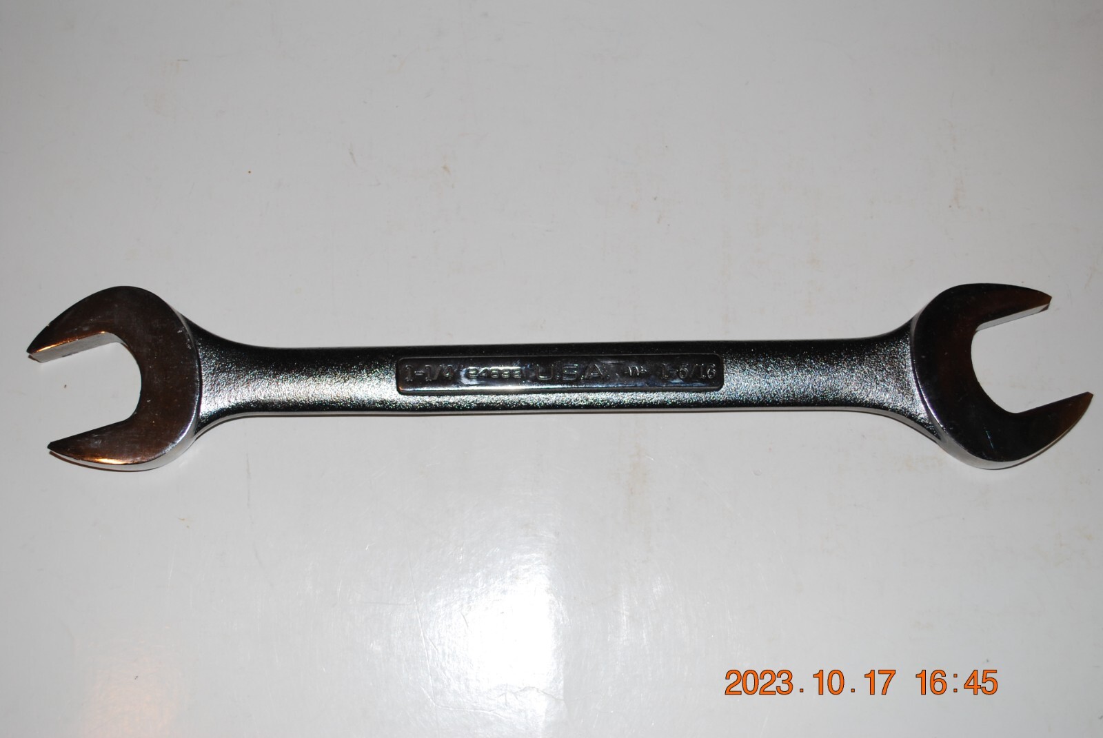 CRAFTSMAN INDUSTRIAL 1-1/4″x1-5/16″ DOUBLE OPEN END WRENCH. MADE IN USA