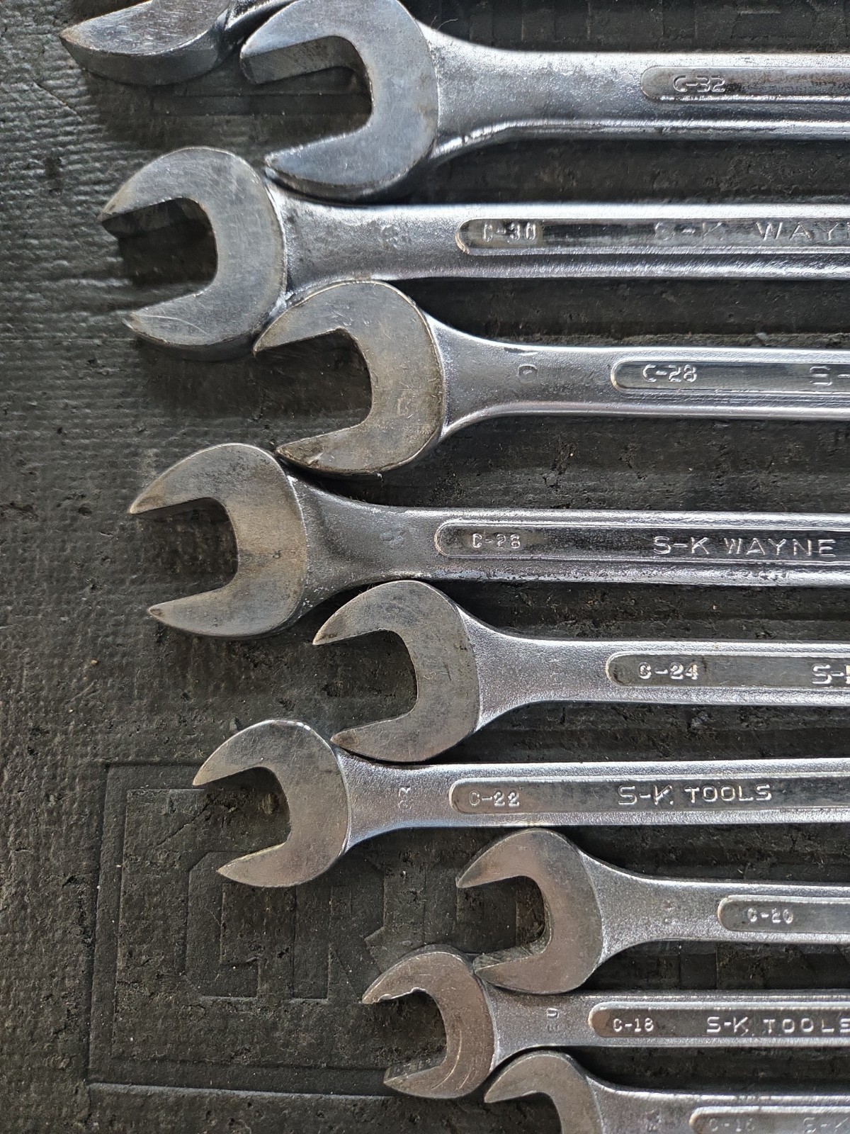 Vintage S-K Wayne 14-Pc SAE Combination Wrench Set 5/16″ – 1 1/8″ USA
