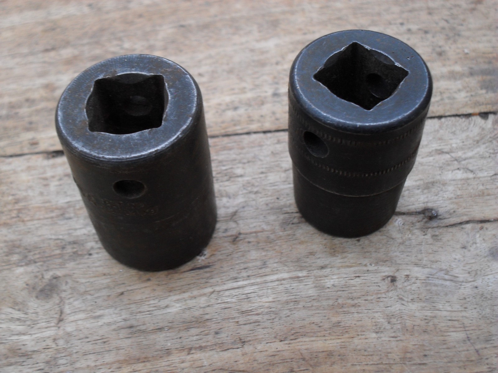 2 x snap-on impact sockets 11/16 AF ( p220) and 15mm metric garage 1/2 drive