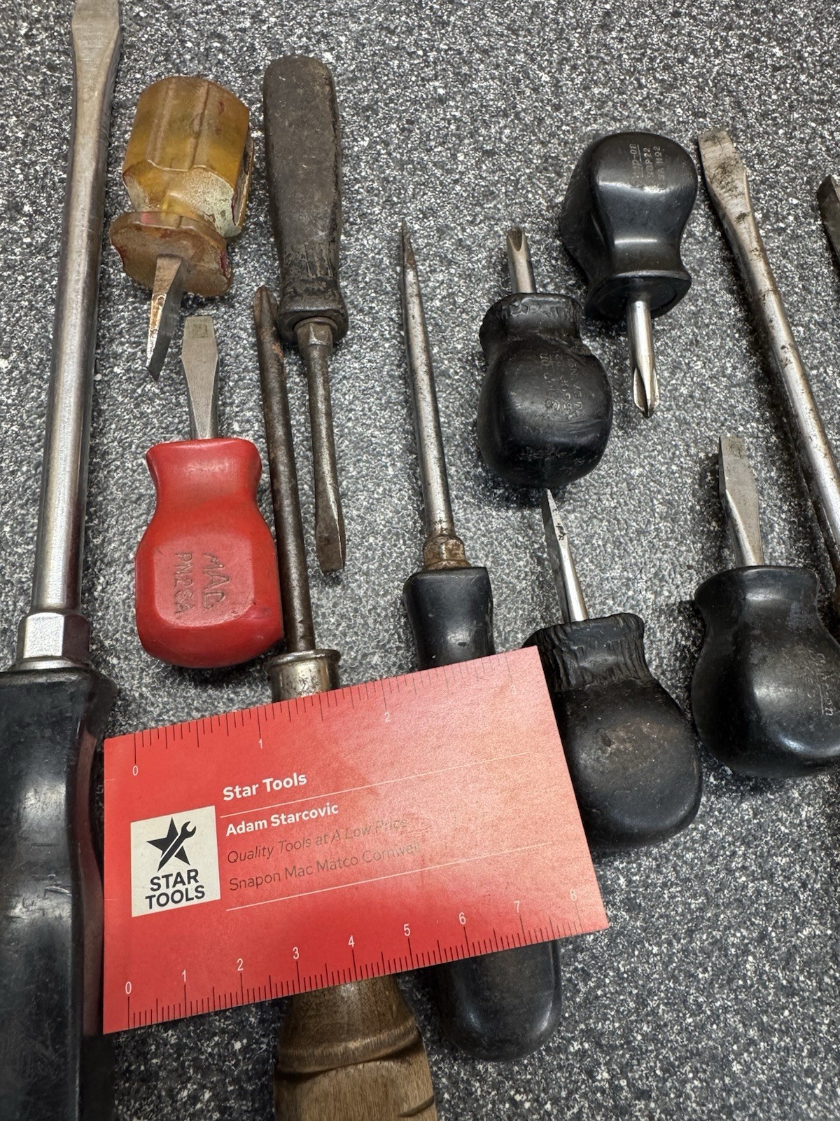 Lot of 17 Mac Snap-on Screwdrivers Phillips and Flatblade