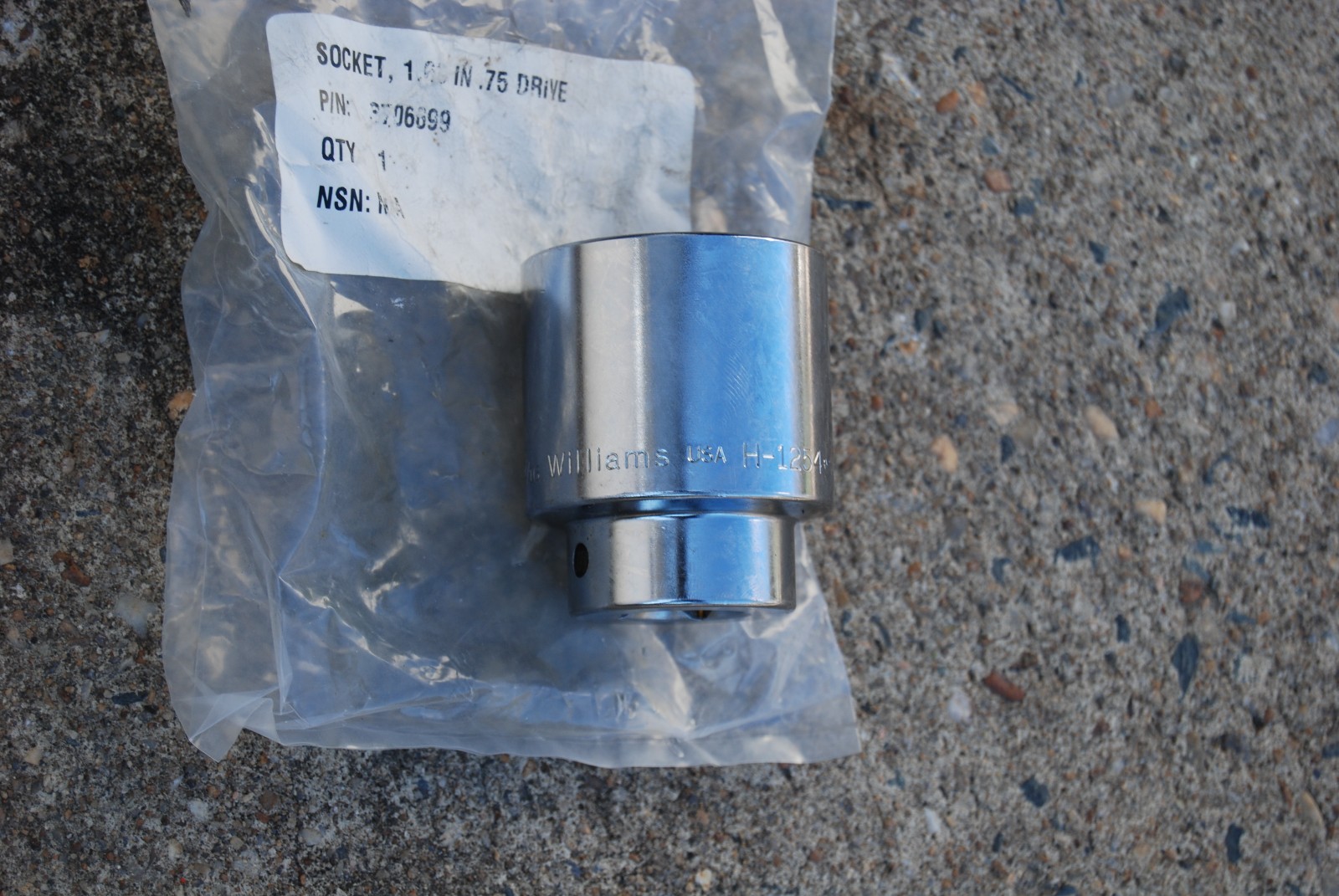 WILLIAMS H-1254 3/4″ DRIVE SOCKET 1-11/16″ 12 POINT SHALLOW SOCKET USA MADE NEW