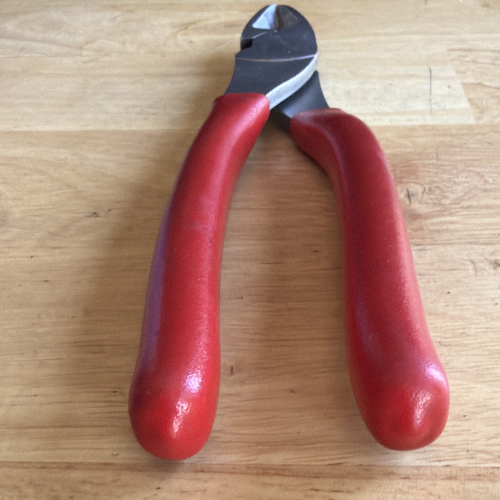 Snap On Tools 8.5″ Long Diagonal Cutters Cutting Pliers Red 388CF Made in USA