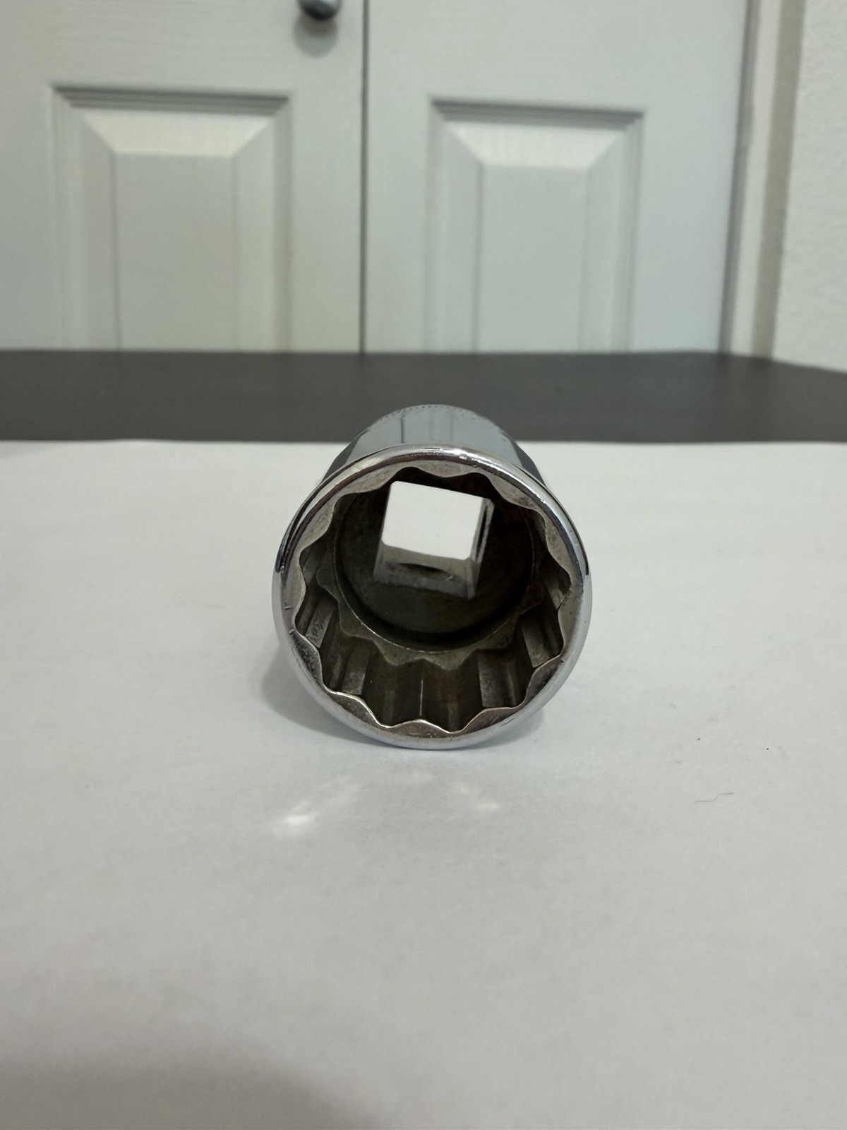 Snap-on Tools 1/2″ Drive 23mm Metric 12 Point Shallow Socket SWM231 USA