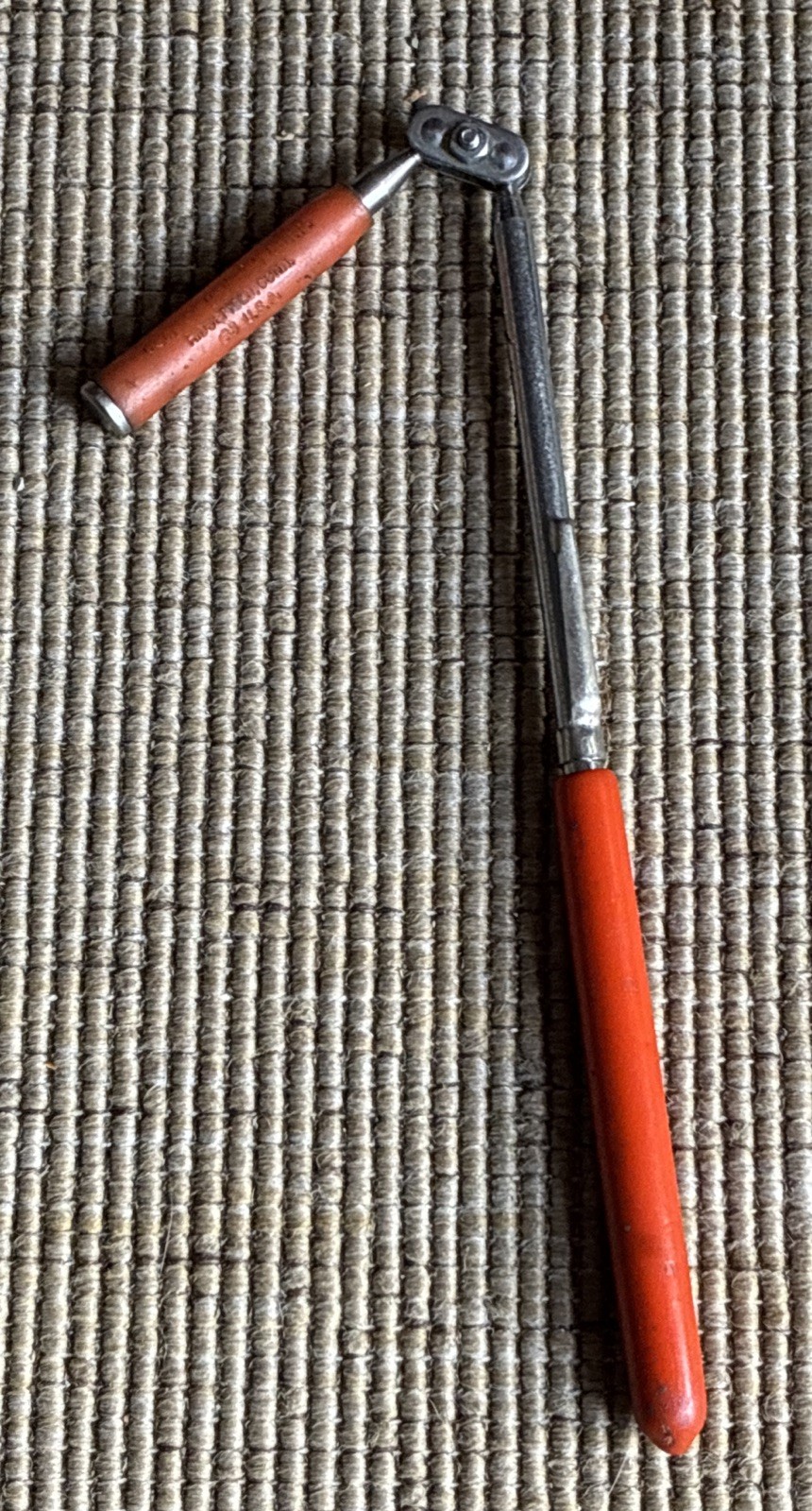 ULLMAN DEVICES CORP. MAGNET PickUp tool