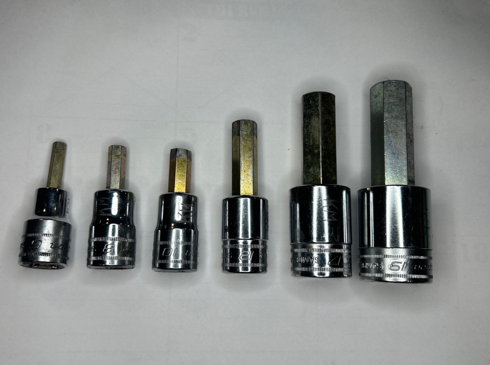 Snap On Tools 19, 17 mm 1/2″ Drive, 12, 10, 8, 6 mm 3/8 Drive Metric USED