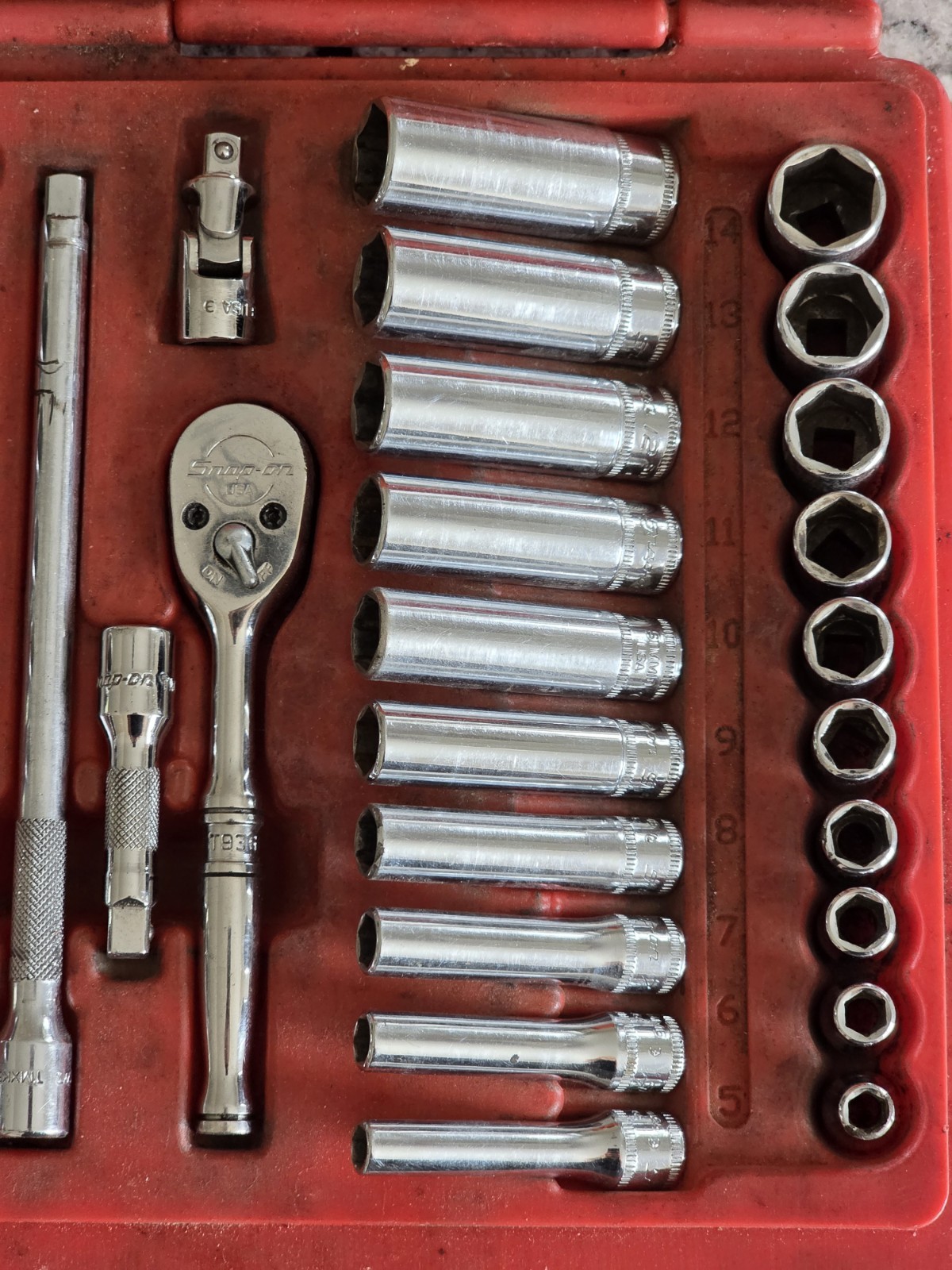 Snap-on 144TMPB 44pc 1/4″ Drive 6 Point Metric/SAE Socket Set. FREE S&H!