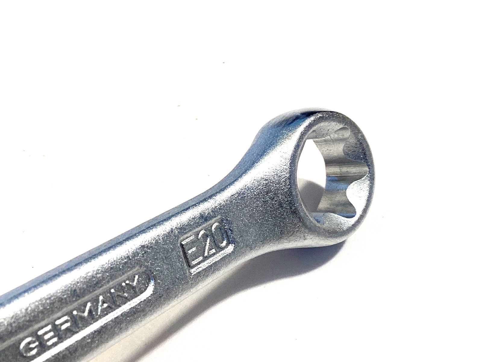 HAZET Tools Double Box End Torx Chrome Vanadium Wrench E20 x E24 Model 609 MINT