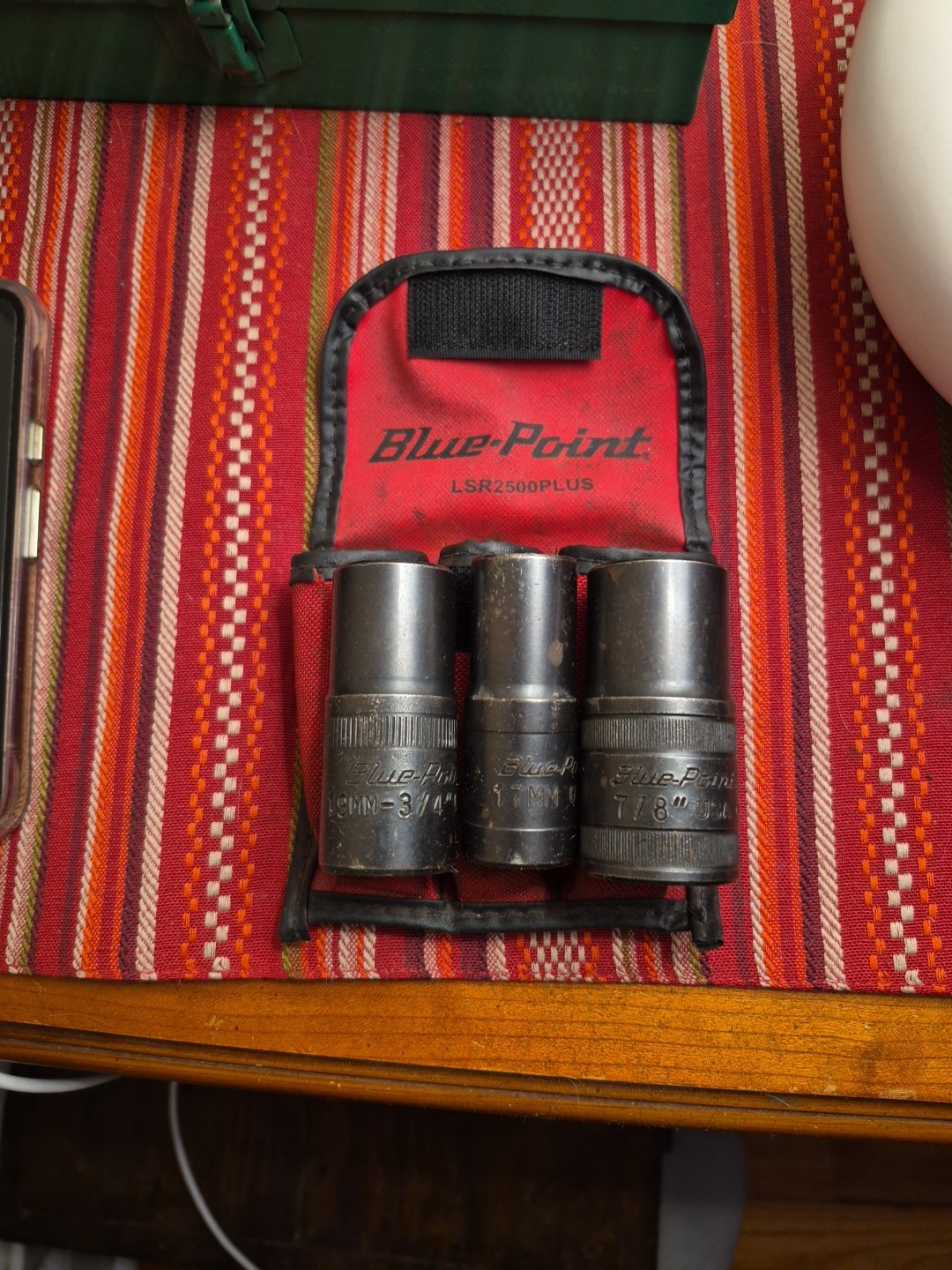 BLUE-POINT 1/2″ DRIVE 3PC LUG/LOCK FLIP TWIST SOCKET SET LSR2500PLUS
