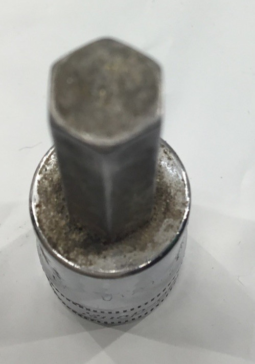 Snap On Tools USA FAM8A 3/8″ Drive 8MM Hex Bit Driver Socket FAM-8-A