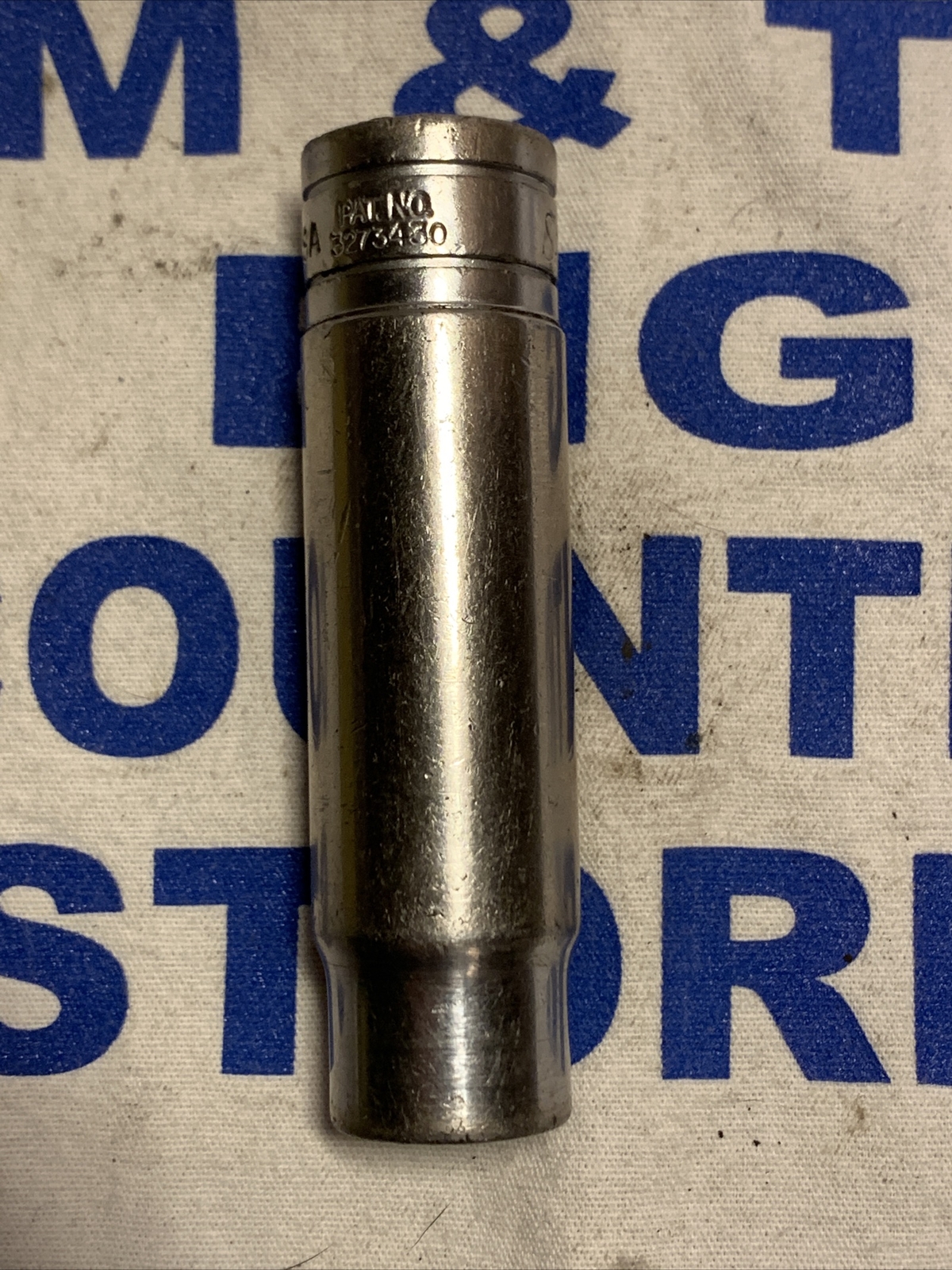 Snap-on Tools USA 1/2″ Drive 6pt 9/16″ SAE Deep Chrome Socket TS181