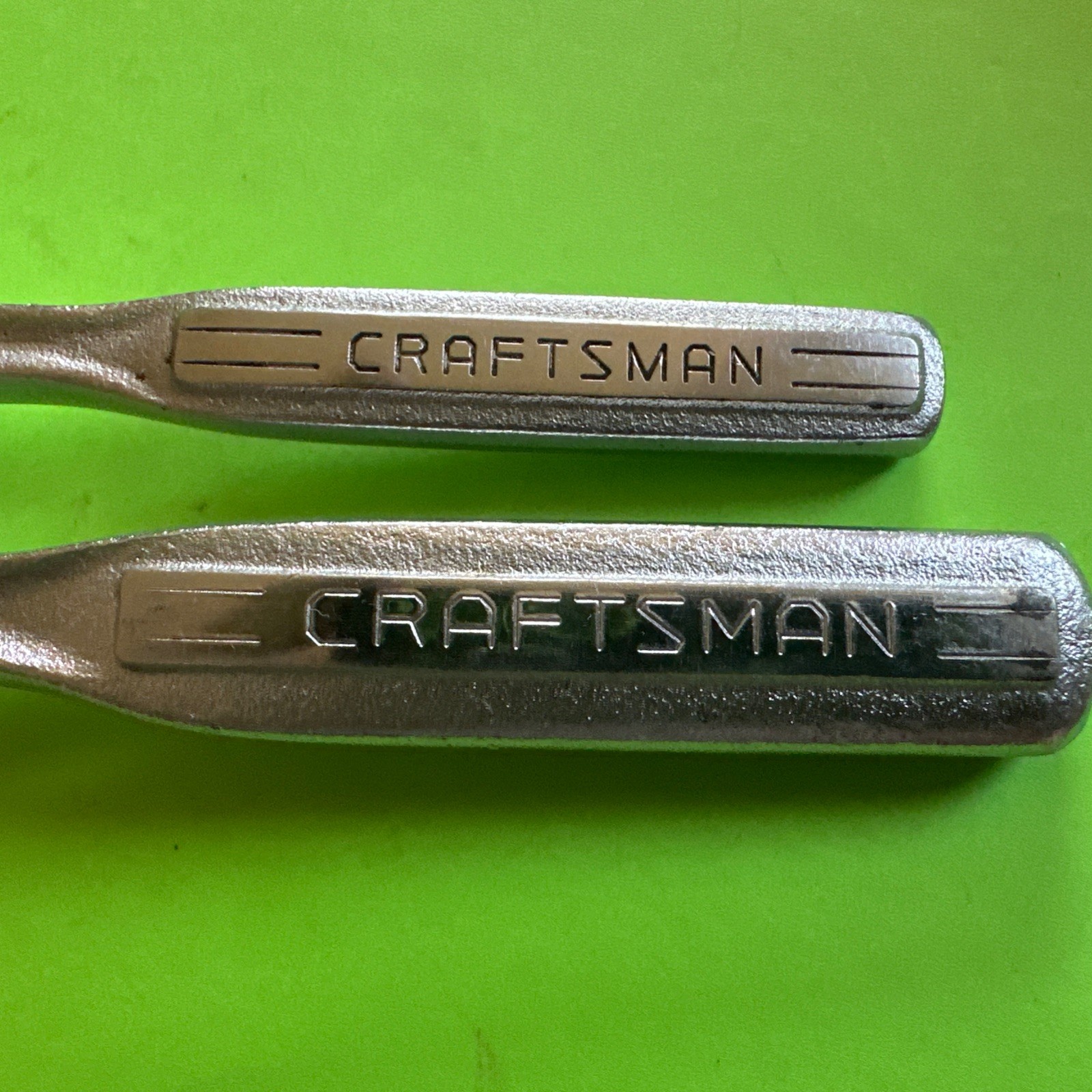 Craftsman 1/4″ Drive V-43185 & 3/8″ V-43785 w/Oil Port Button Release Ratchets