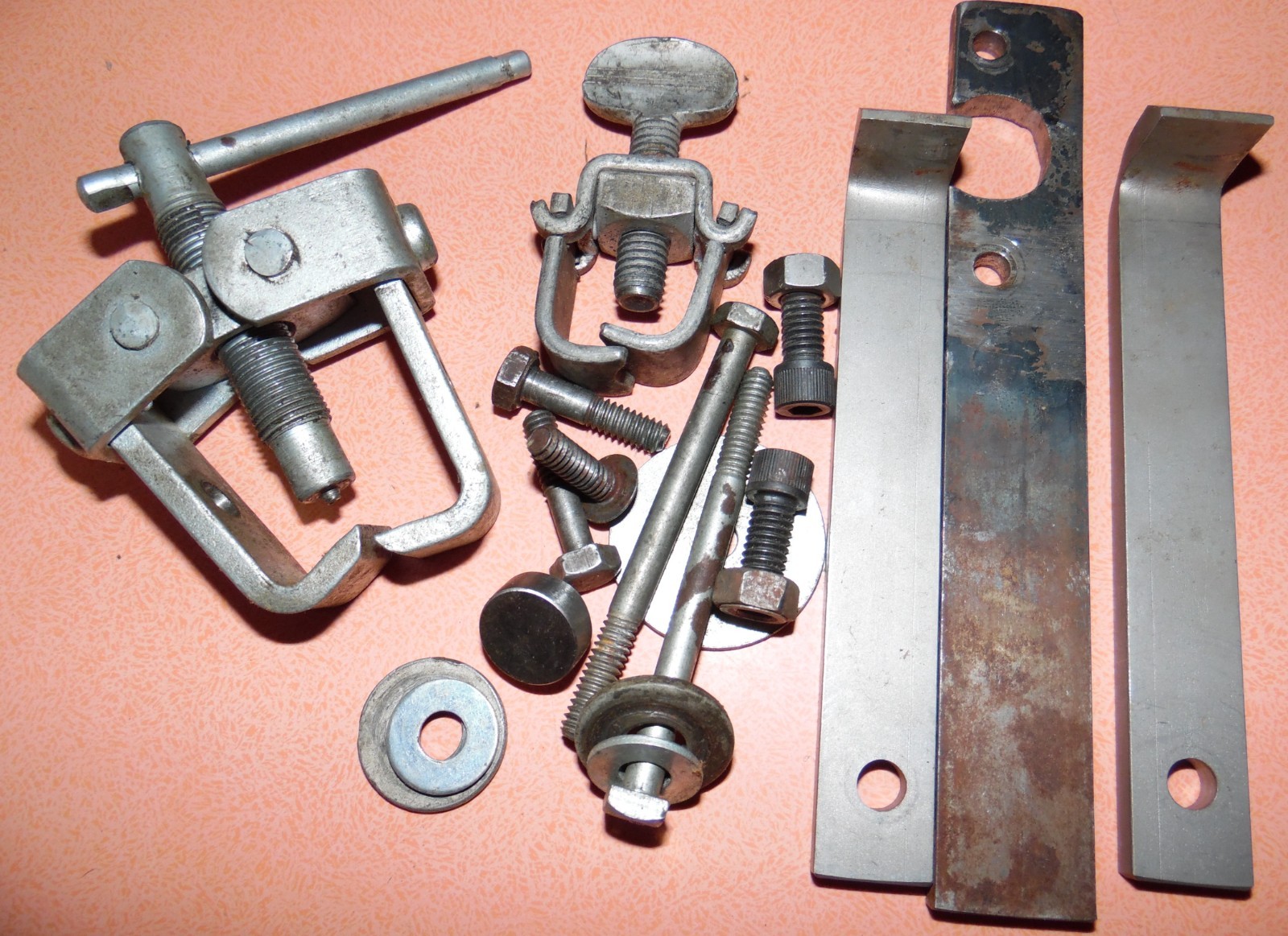 Snap On Model CJ 950 Bearing Separator PLUS SOME OTHER TOOL MUST SEE LOOK
