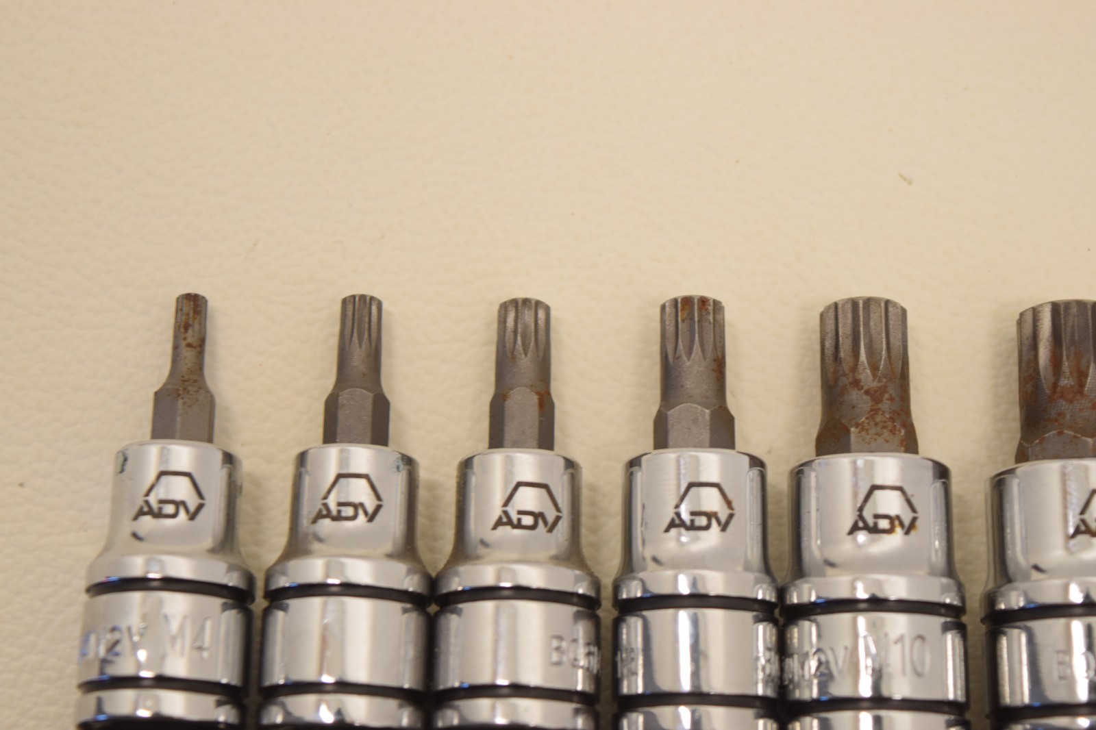 Matco Tools SQM92V 9 Piece 3/8″ Drive Triple Square Bit Socket Set 12 Point USED