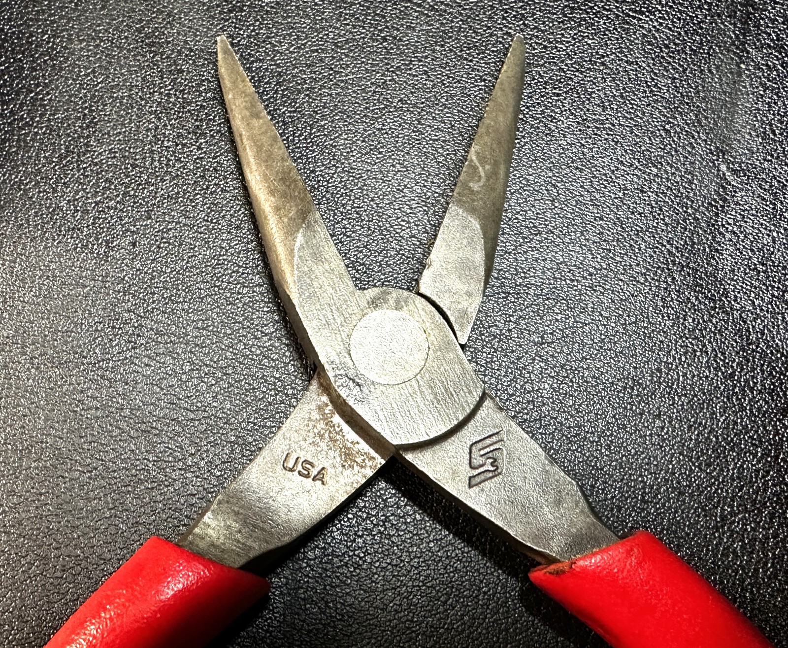 SNAP ON 95ACF 6″ Talon Grip™ Needle Nose Pliers (Red) USA