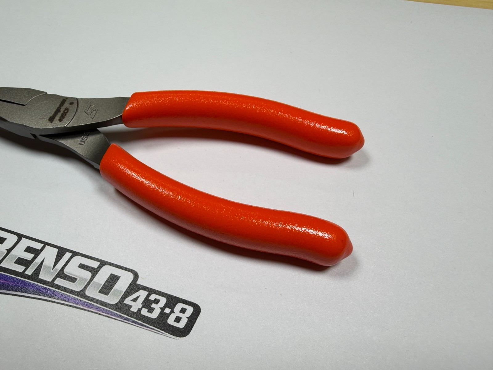 Snap-on Tools USA NEW ORANGE 6″ Soft Grip 35° Bent Needle Nose Pliers 495CFO