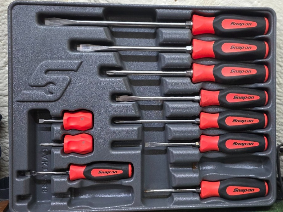 SNAP ON TOOLS USA SGDX120B 12pc ORANGE Soft Grip Combo Screwdriver Set Missing 2