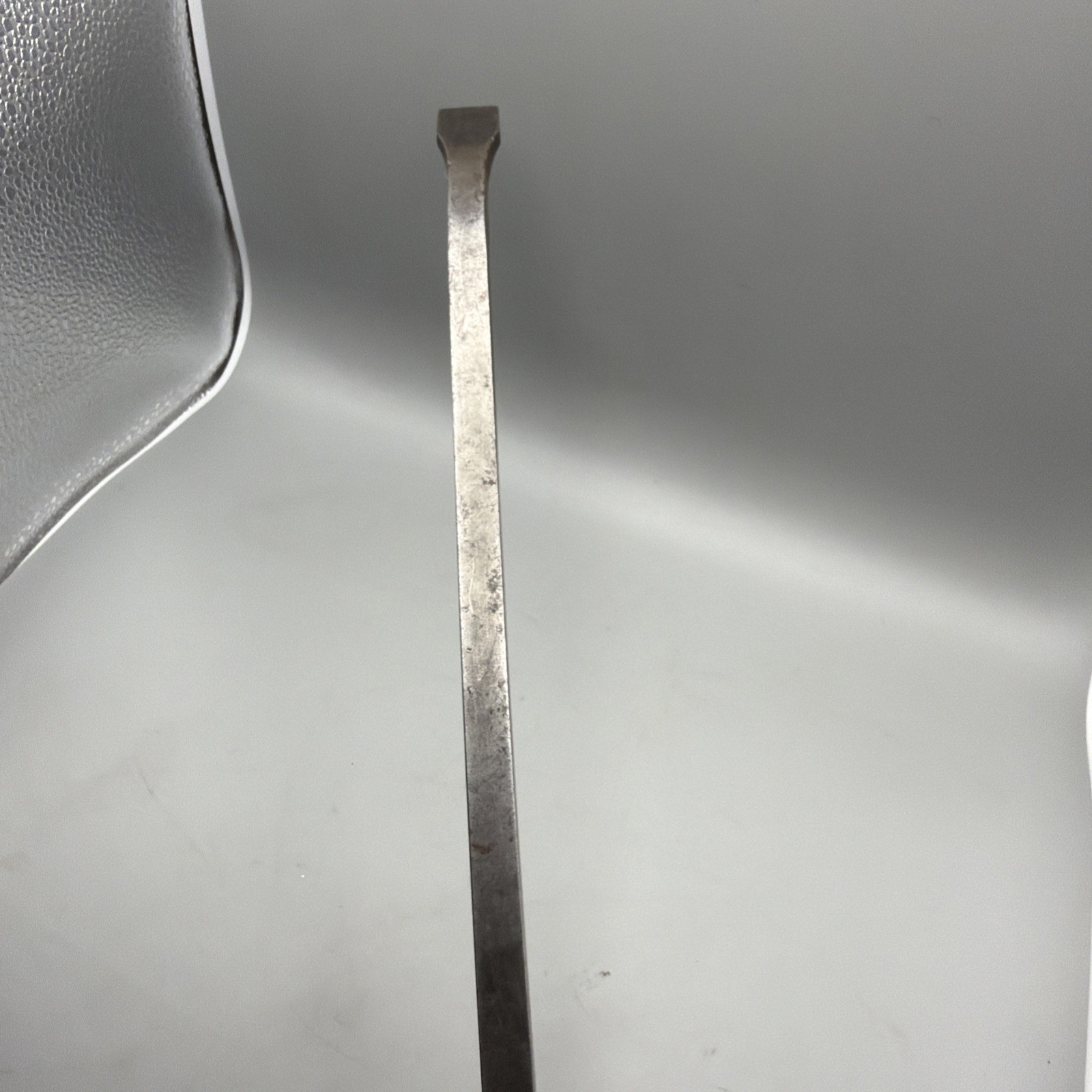 Snap On Tools SPB18 Black 18″ Pry Bar Hard Handle Made in USA