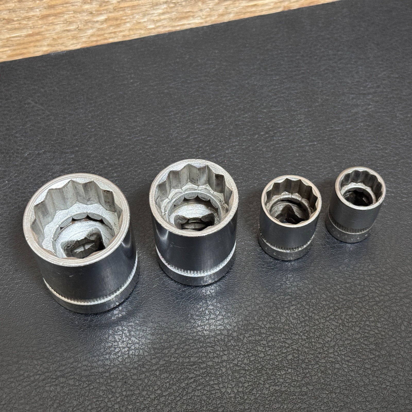 INDESTRO SUPER 1/2 Drive 12PT Socket 1″ 1232 7/8″ 1228 3/8 DR 5/8 2720 1/2″ 2716