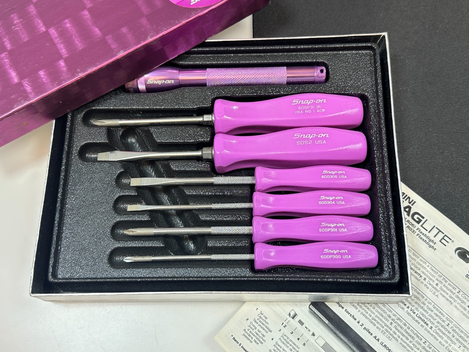 Snap-on Tool USA SDSMOMX RARE 7pc LIGHT PINK Hard Handle Screwdriver Set Maglite
