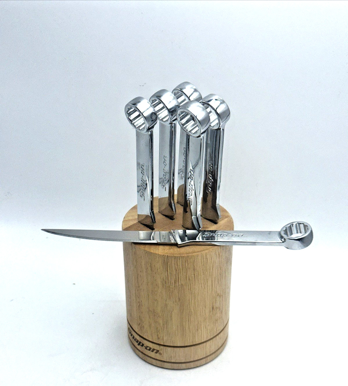 Snap On Tools 6 Pc Stainless Steel Box Wrench Steak Knife Set Wood Holder