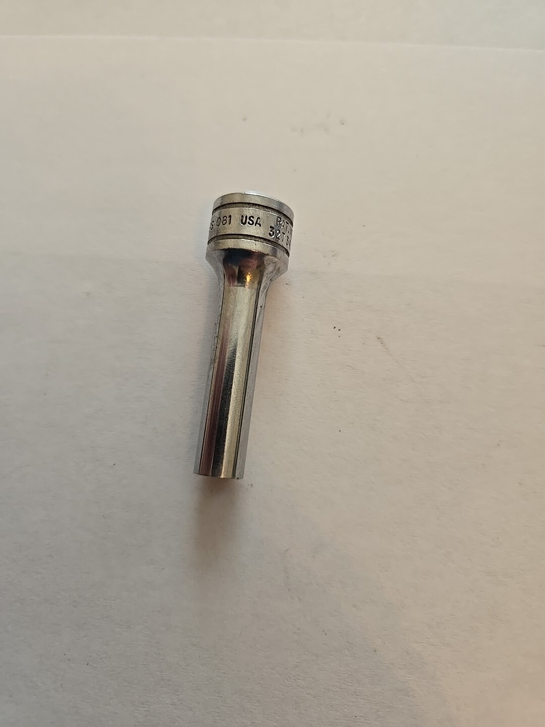Snap On 3/8″ Drive 1/4″ 6PT Deep Chrome Socket SFS081