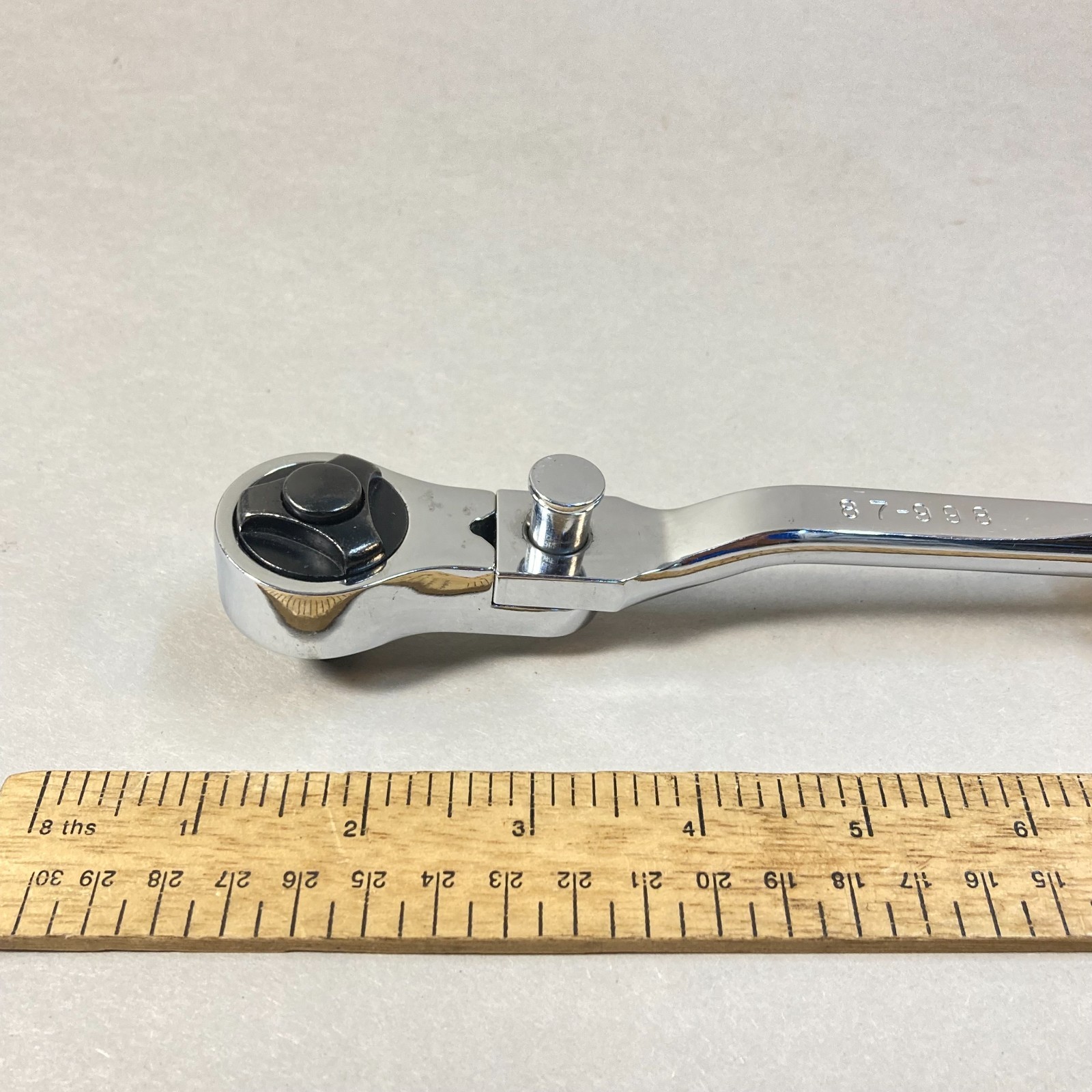 Stanley Socket Ratchet Wrench Rotating Head 3/8″ Soft Grip Handle #87-998