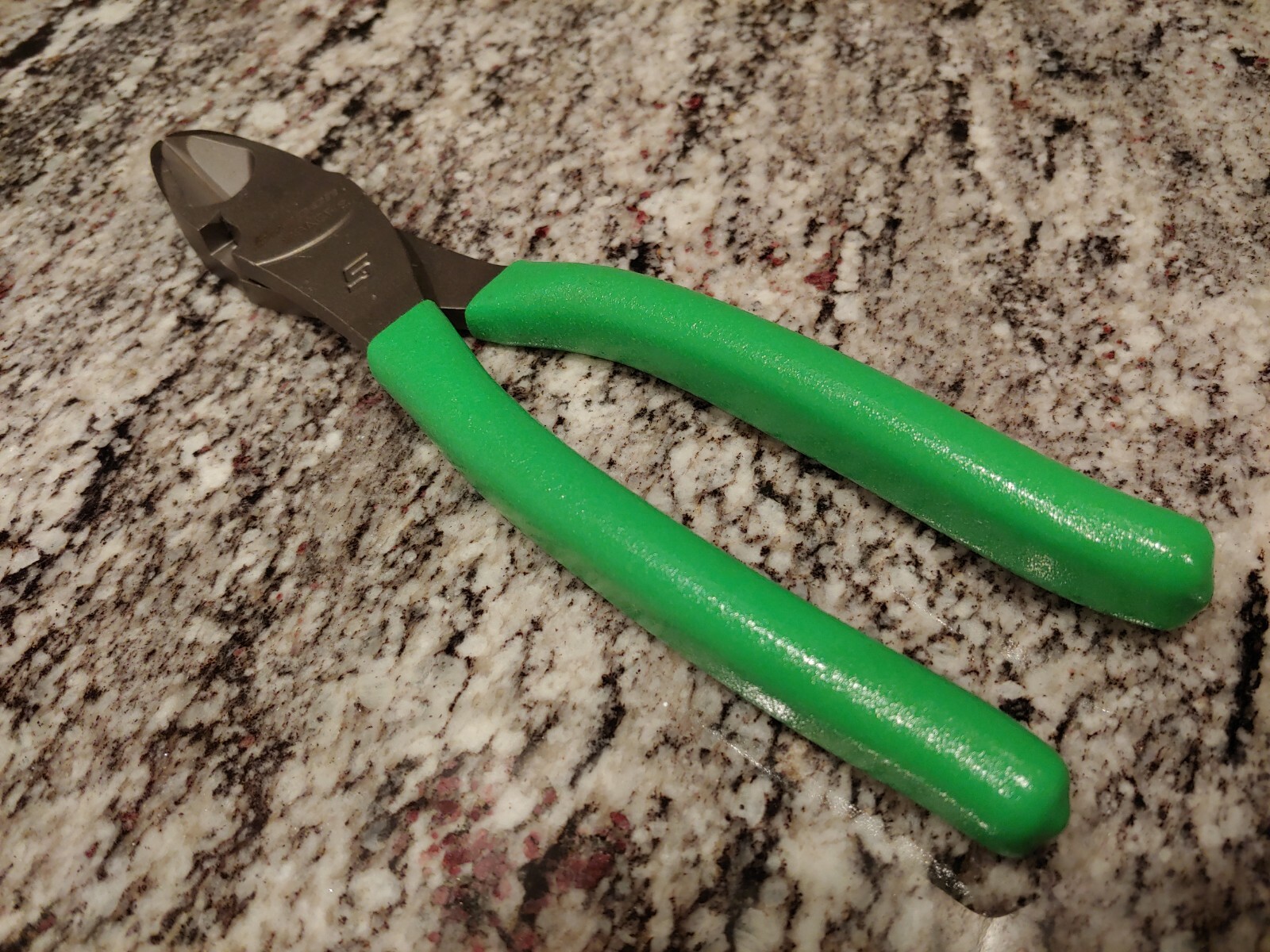 Snapon Tools 8″ Vector Edge High Leverage Diagonal Cutter Pliers – GREEN