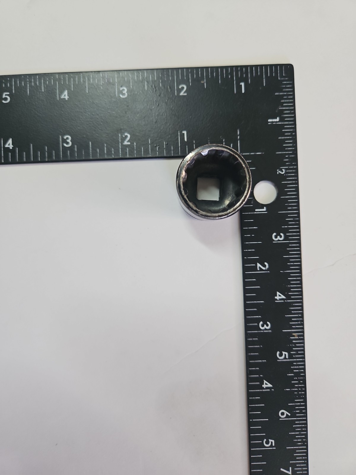 Husky 19MM Knurl Grip 3/8″ Drive Non-Impact Socket