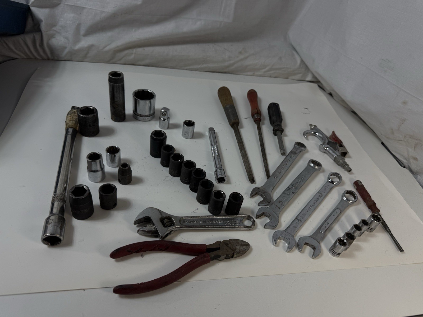 Lot Of 30 Mechanic Tools Sockets Wrenches Pliers Screwdrivers GP Ace Indestro