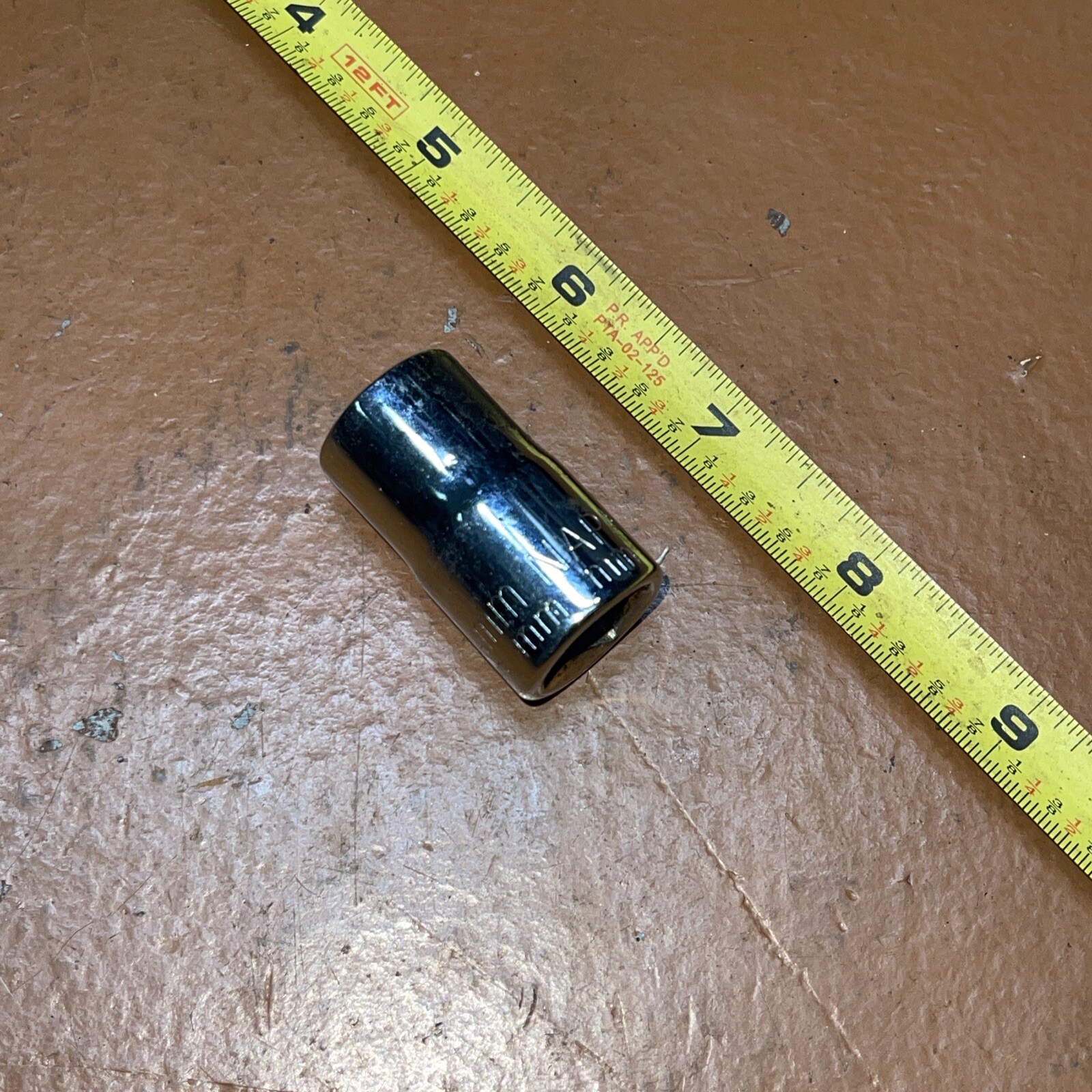 NAPA USA NT1214M 14 MM Metric 1/2” Drive 12 Point Socket Chrome Peeling