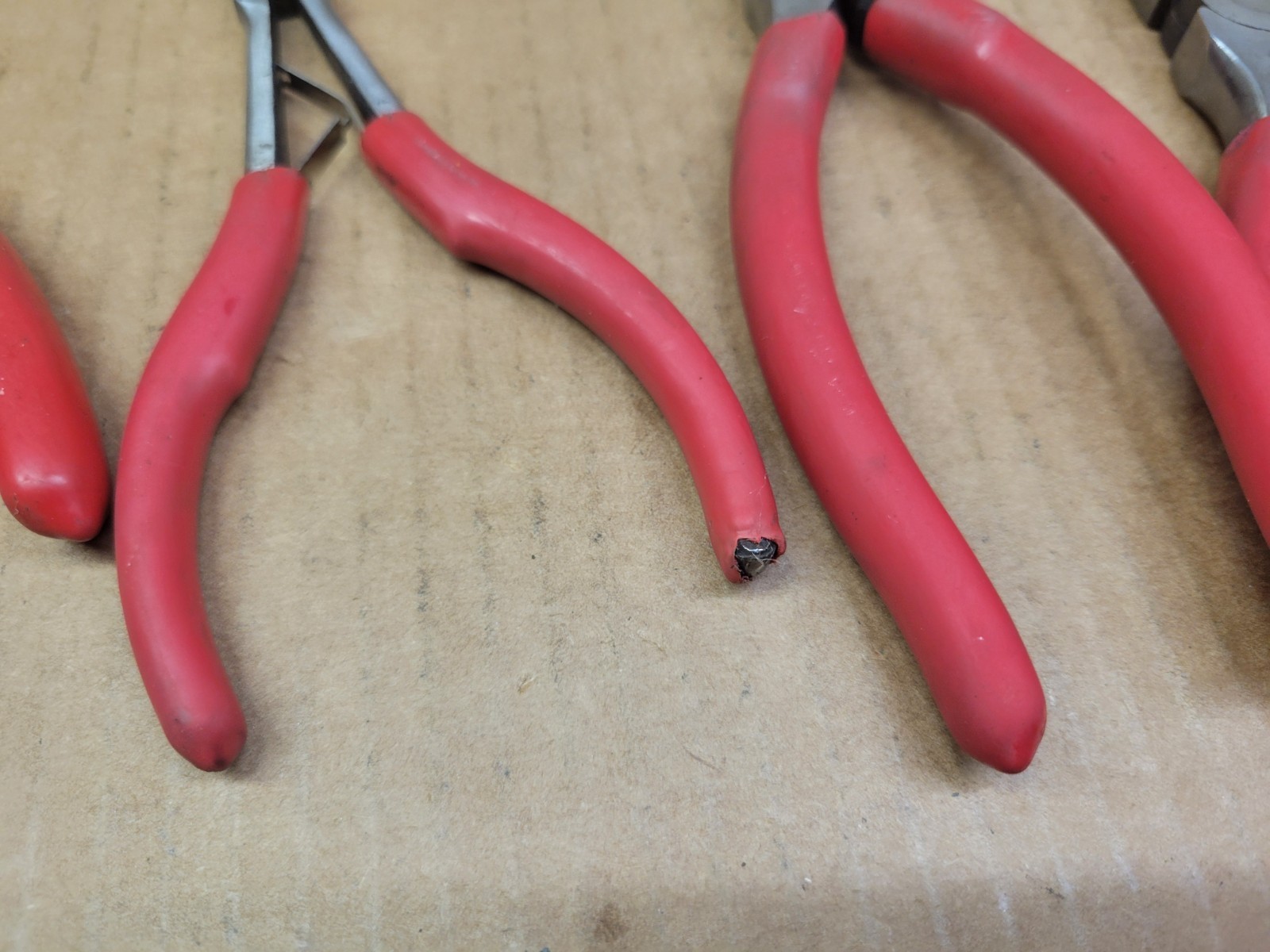 Mac Tools USA 5-Piece 3/8″ Pliers Set