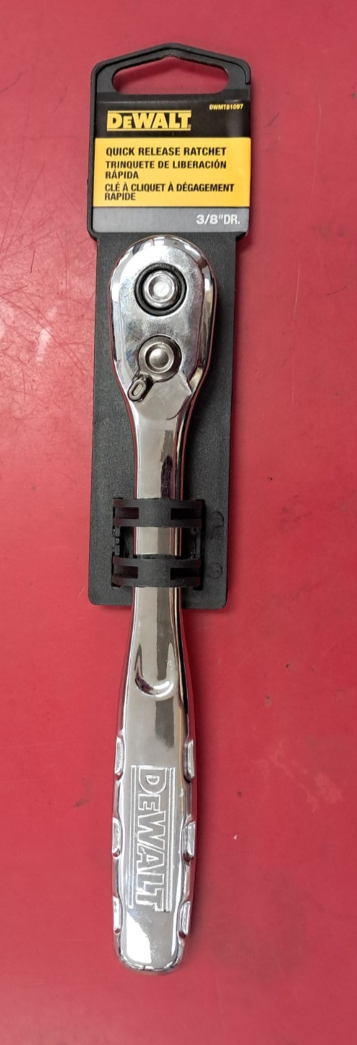 DeWalt DWMT81097: 3/8″ Drive Quick-Release Ratchet, 72-Tooth Gear – Chrome