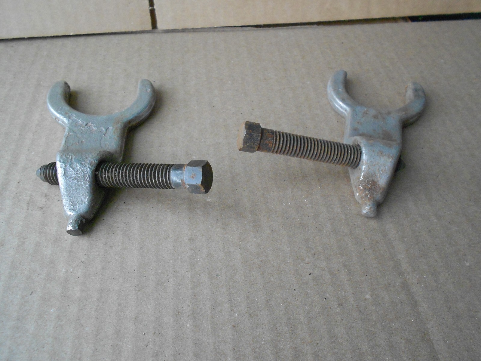 Mac Tool CC7044 for Ford Pinto Mustang Mercury Bobcat Rear RH & LH Original