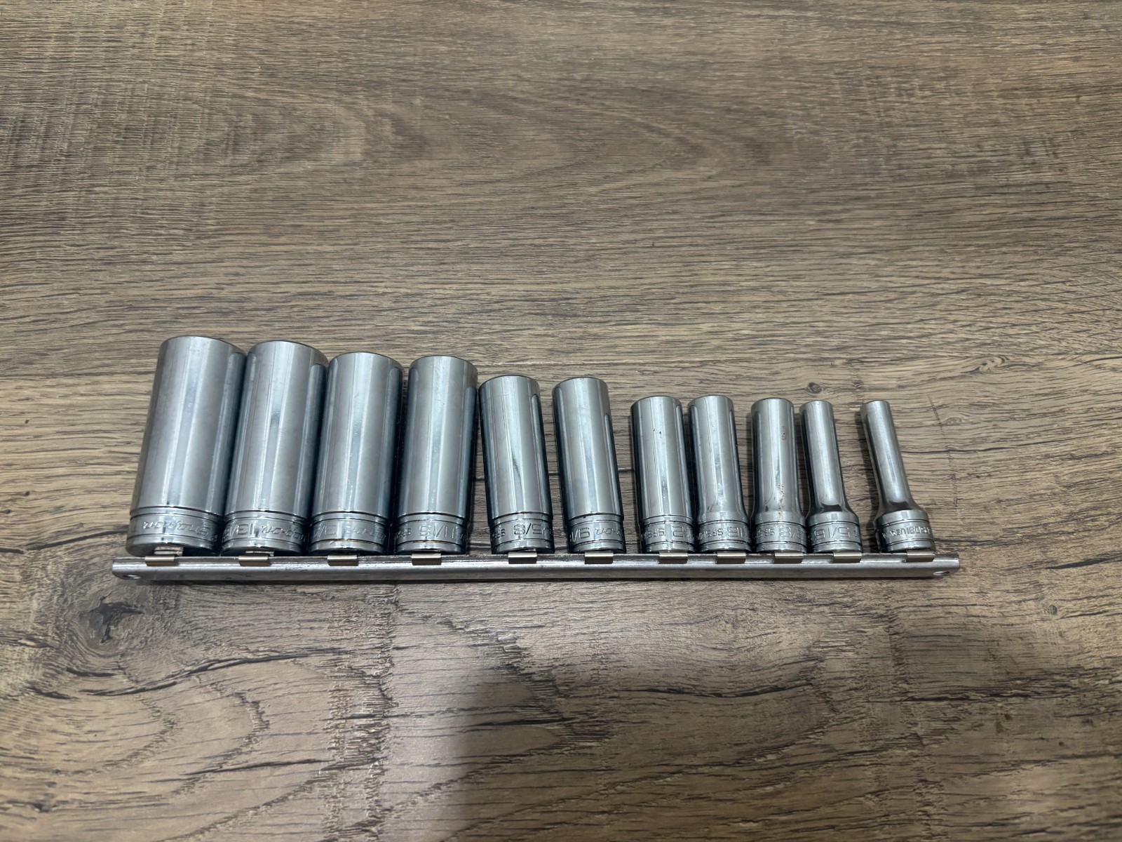 Snap On 11pc ¼” – 7/8” deep well ½” drive socket set. FREE S &H!