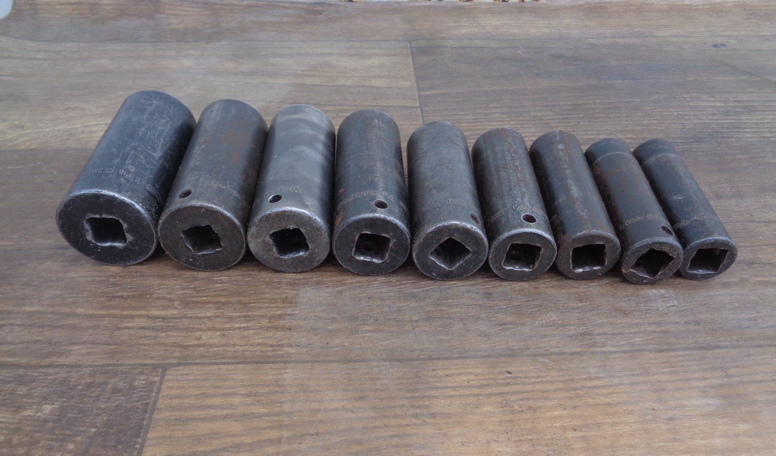 Snap-on Deep Impact Socket Set 1/2 Drive SAE 9/16 to 1-1/16″ SIM 9 Sockets