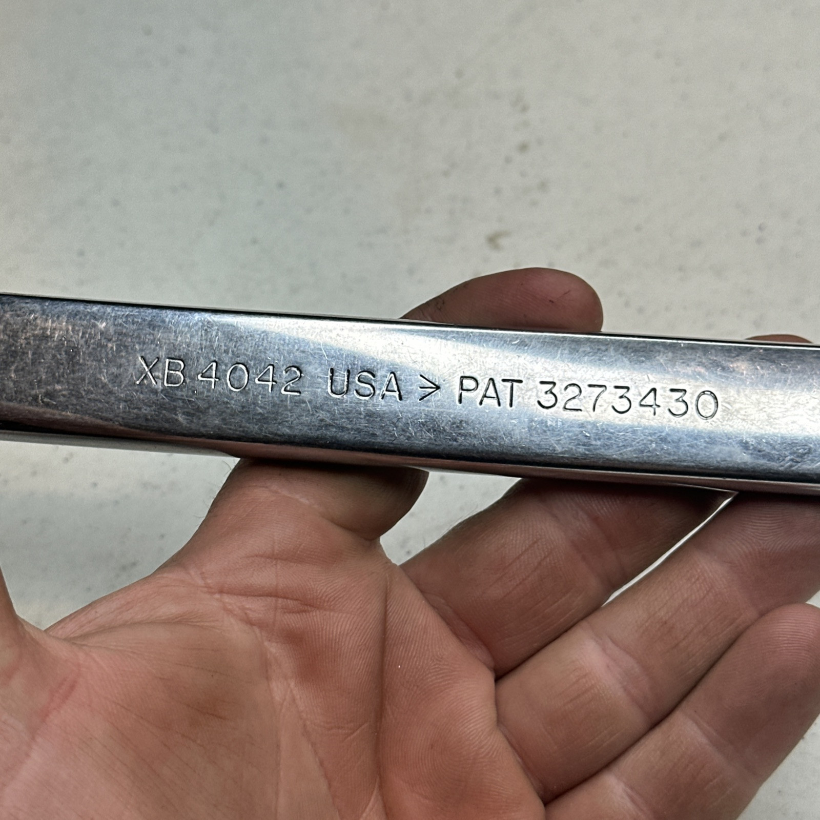Snap-on XB4042 Offset Box Chrome Wrench 1-1/4in. x 1-5/16in. 12-Pt Snap On USA