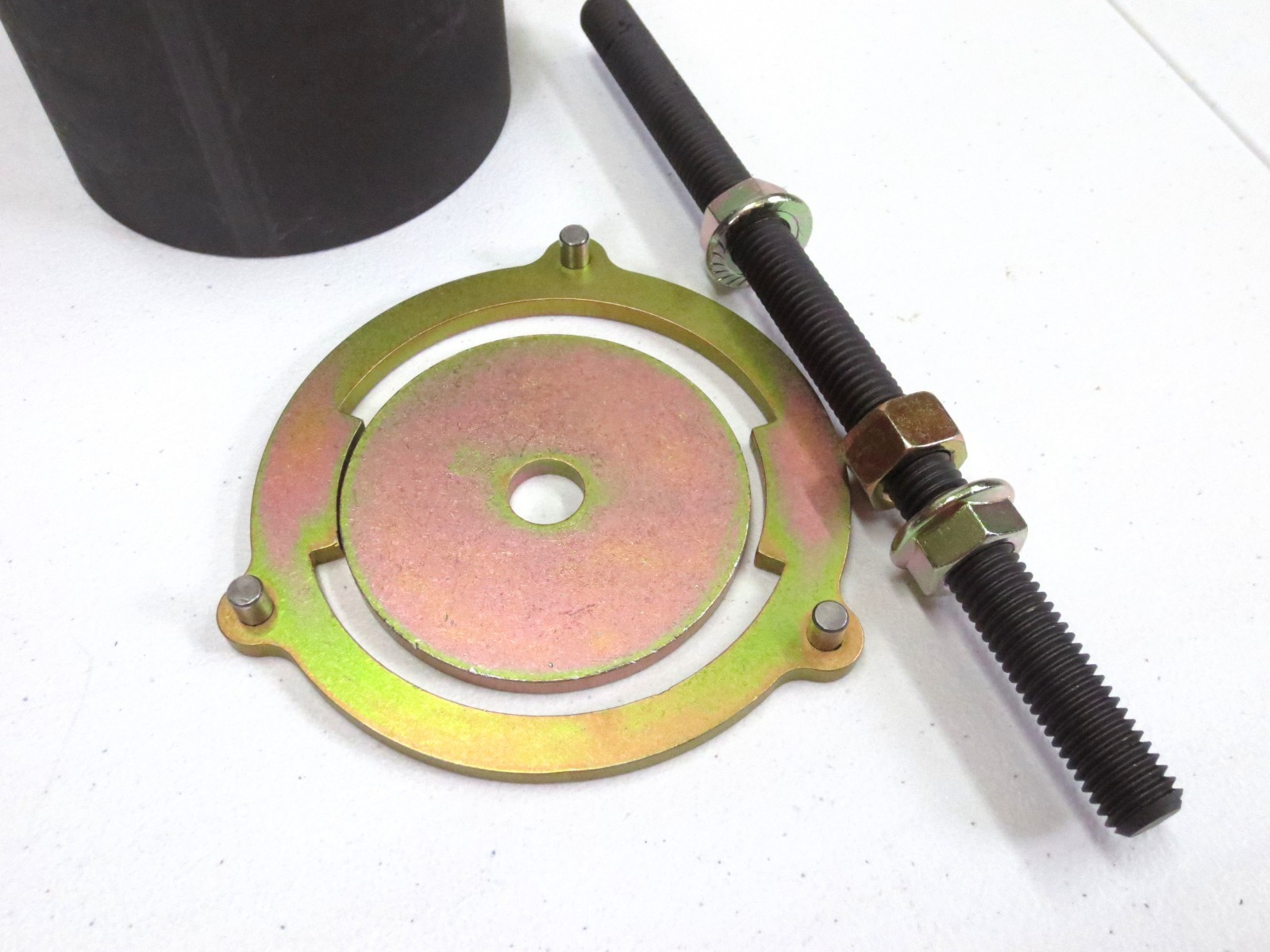 Subframe Bushing Removal Puller Tool for BMW E82 E84 E87 E88 E90 E91 E92 E93 M3