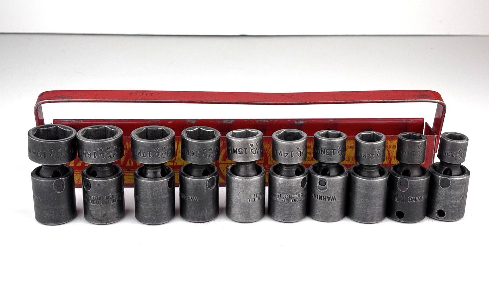 Mac Tools 3/8″ Drive Metric Swivel Impact Socket Set 10-19mm W/ Tray 10 pc XUP6