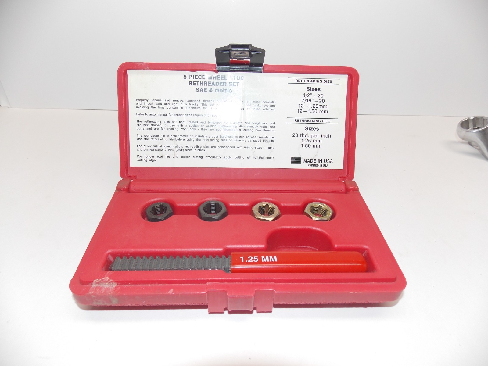 Matco Tools 5 pc Wheel Stud Rethread Kit SRS25 MINT CONDITION FREE SHIPPING