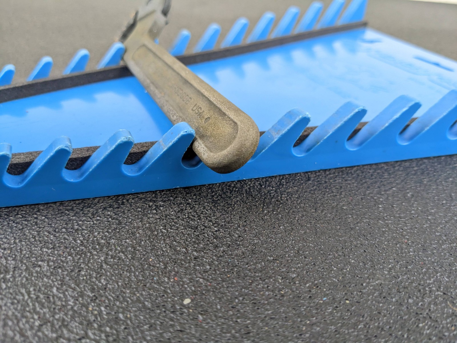 #bp105 Blue-Point 3/4″ to 2″ Adjustable Hook Spanner Wrench AHS300B
