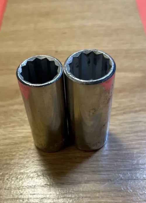 CRAFTSMAN – Lot Of 2 Deep Sockets,3/8” Drive,12pt (11/16” & 3/4”) -EE- Series
